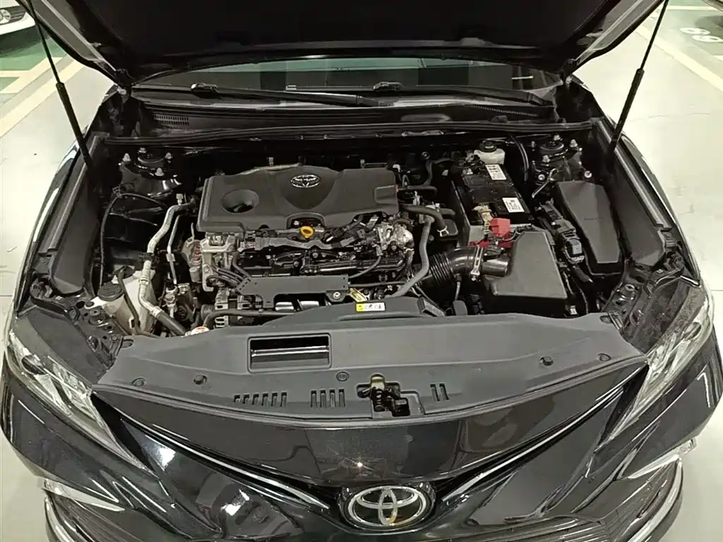 Toyota Camry 2022 — фото 20