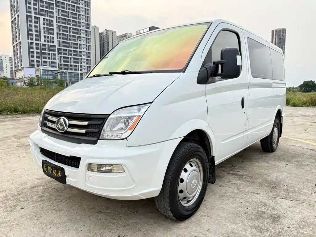 Maxus V80 2022