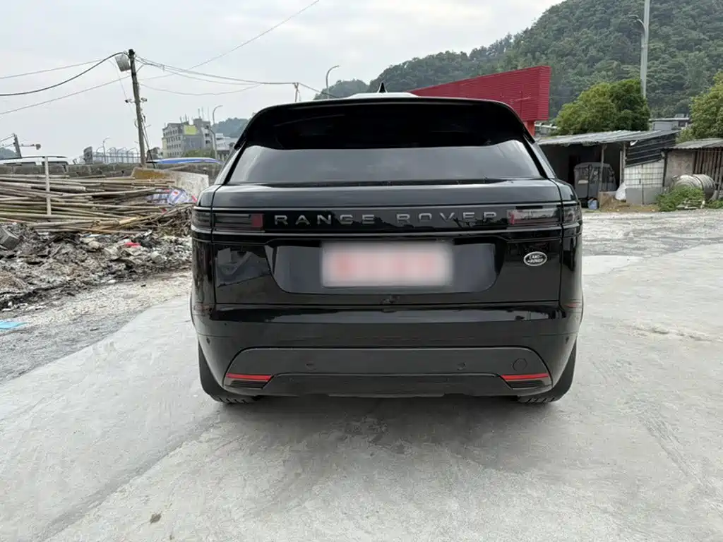 Land Rover Range Rover Velar 2024 — фото 7