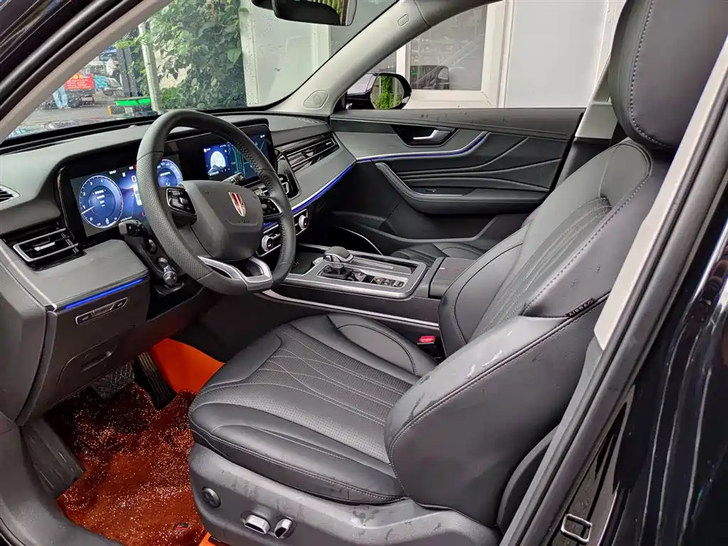 Hongqi HS5 2025