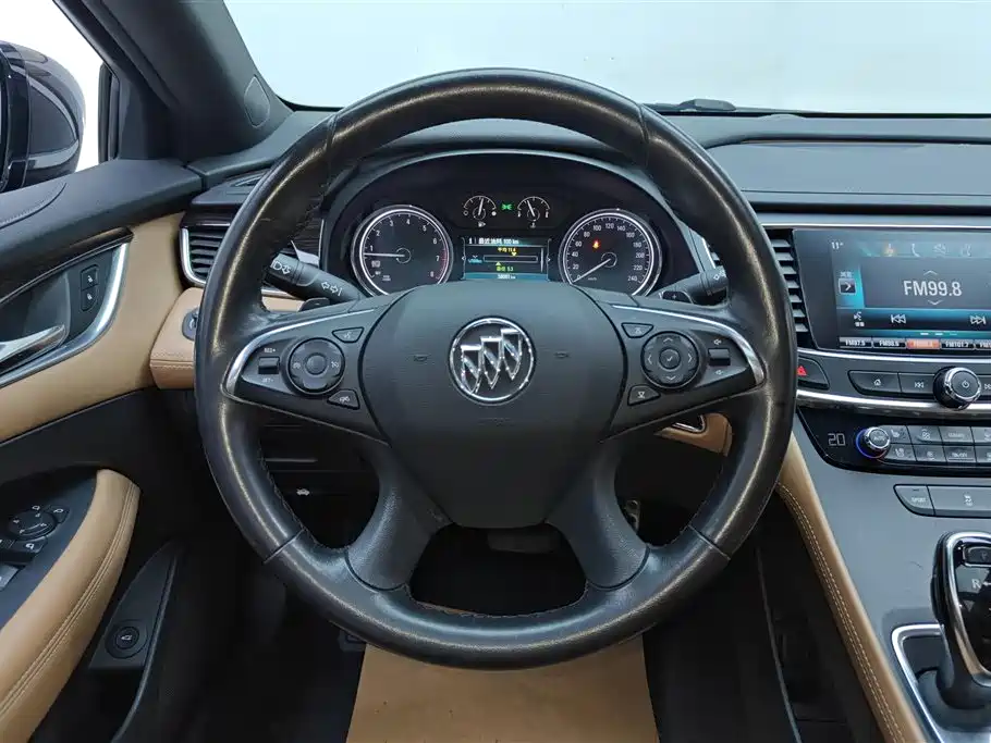 Buick LaCrosse 2016 — фото 15