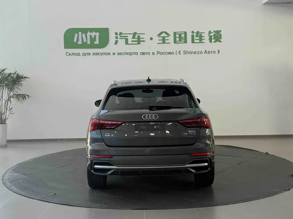 Audi Q3 2023 — фото 2