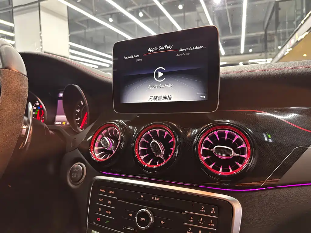 Mercedes-Benz GLA AMG 2019 — фото 14