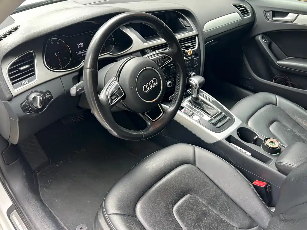 Audi A4L 2015 — фото 16