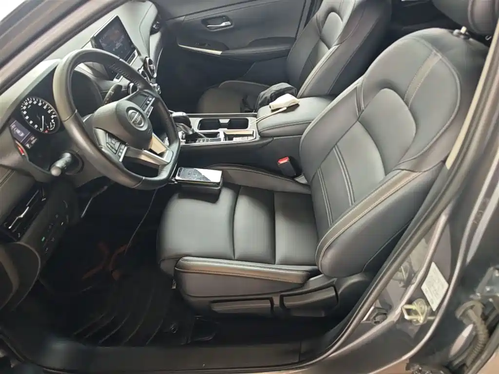 Nissan Sylphy 2023 — фото 15