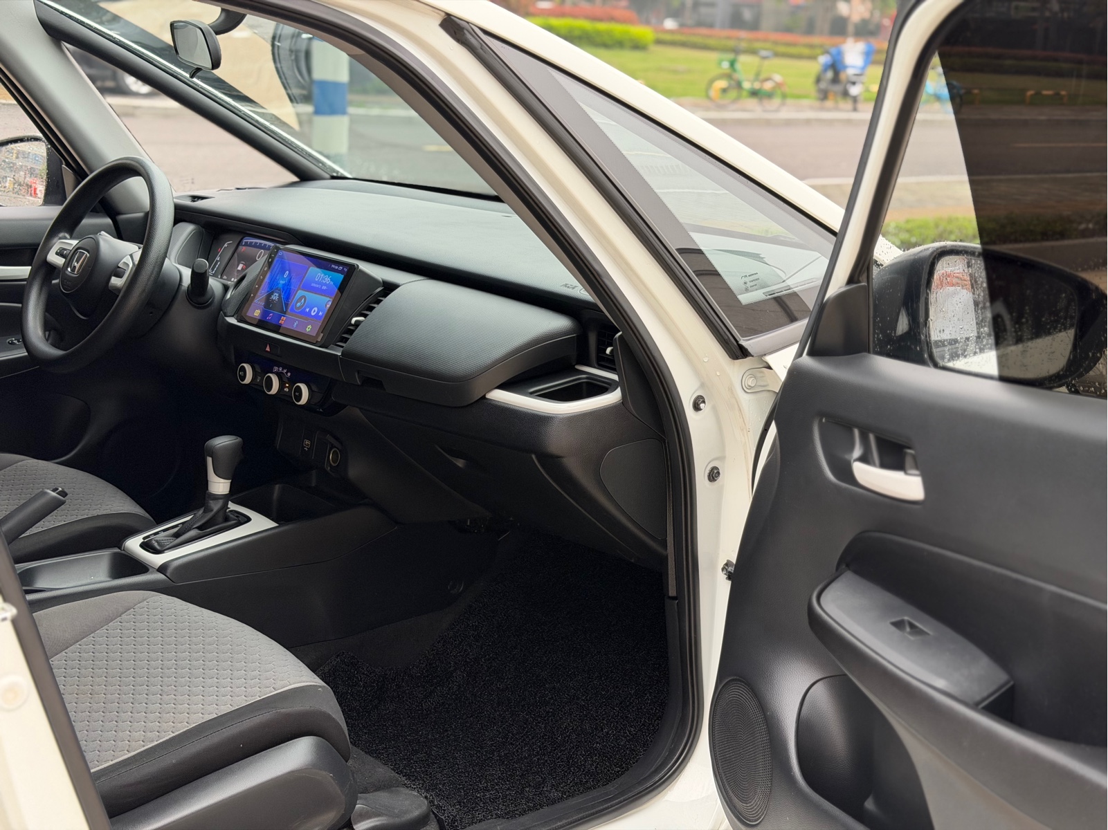 Honda Fit 2023 — фото 8