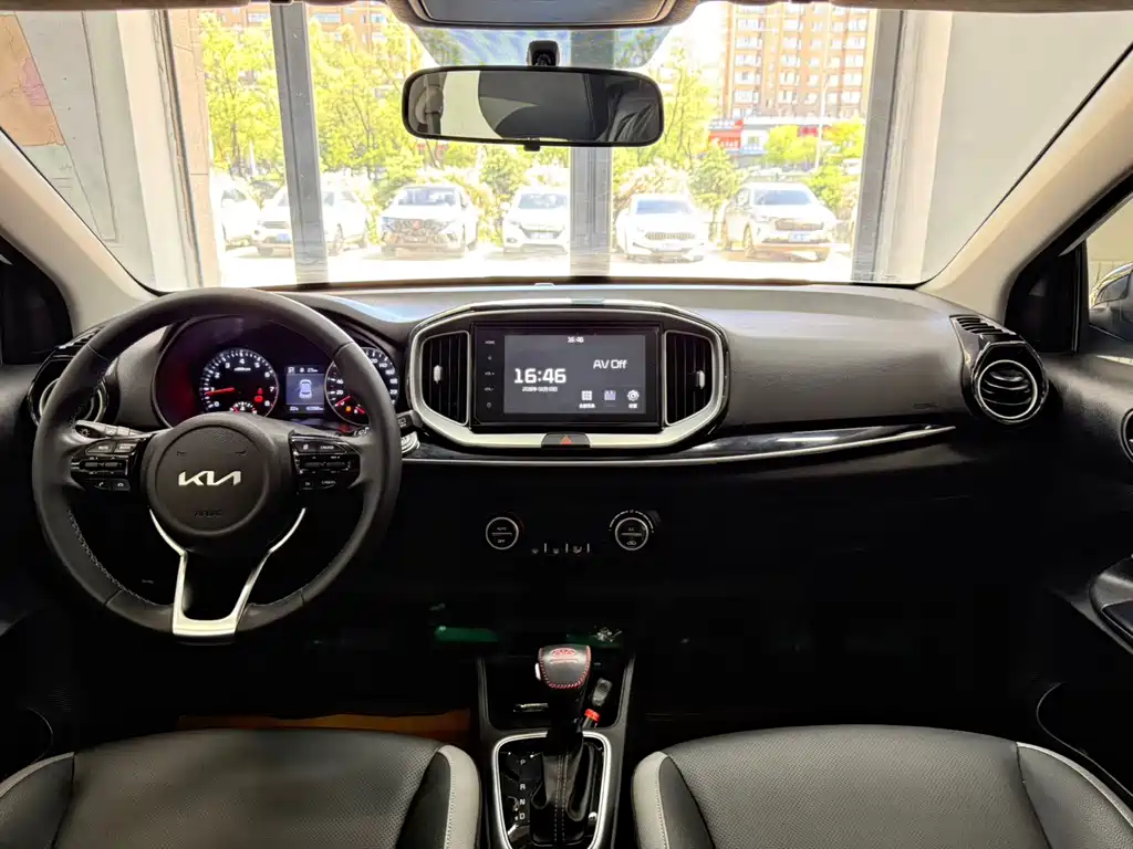 Kia KX1 2022 — фото 12