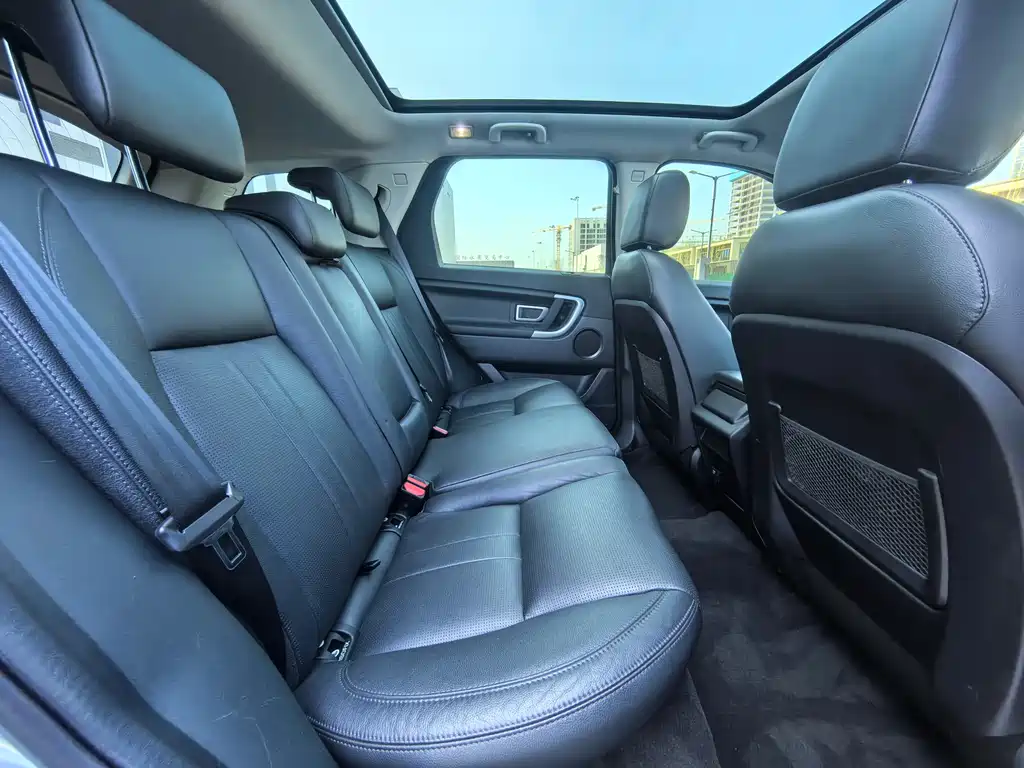 Land Rover Discovery Sport 2019 — фото 11