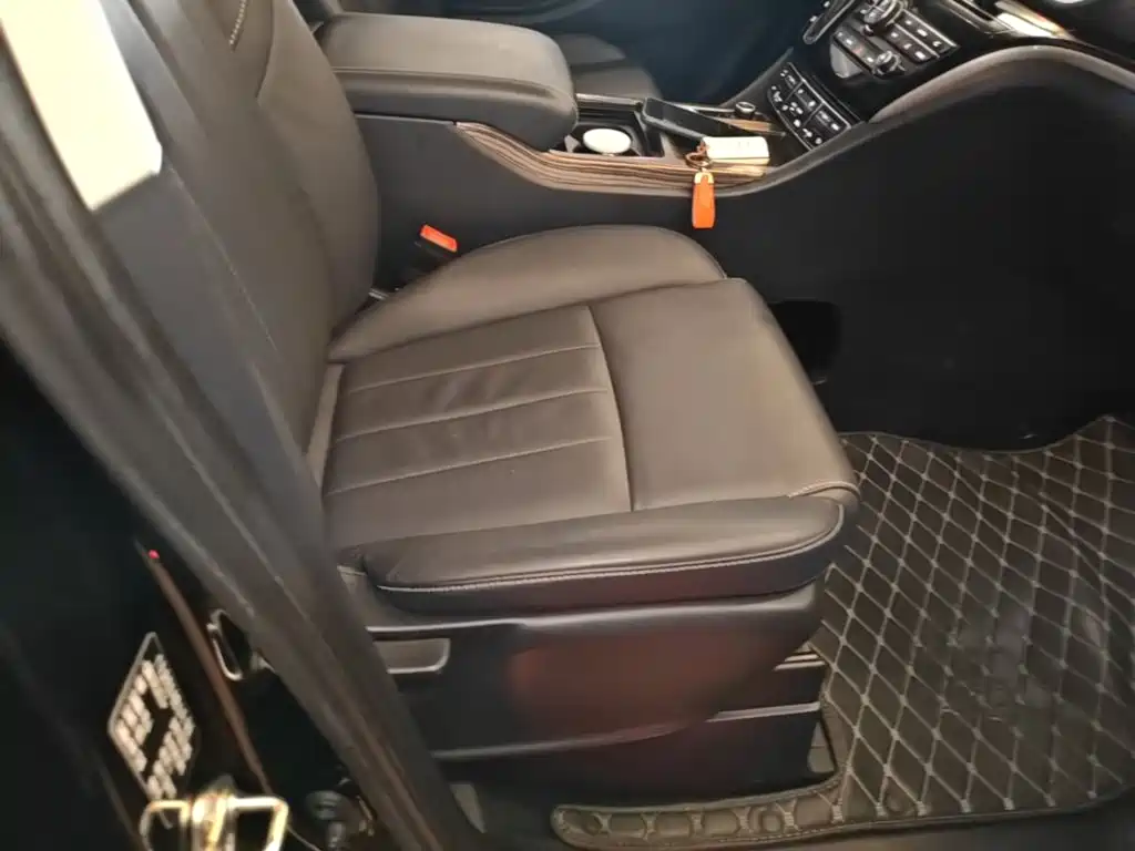 GAC Trumpchi M8 2020 — фото 25