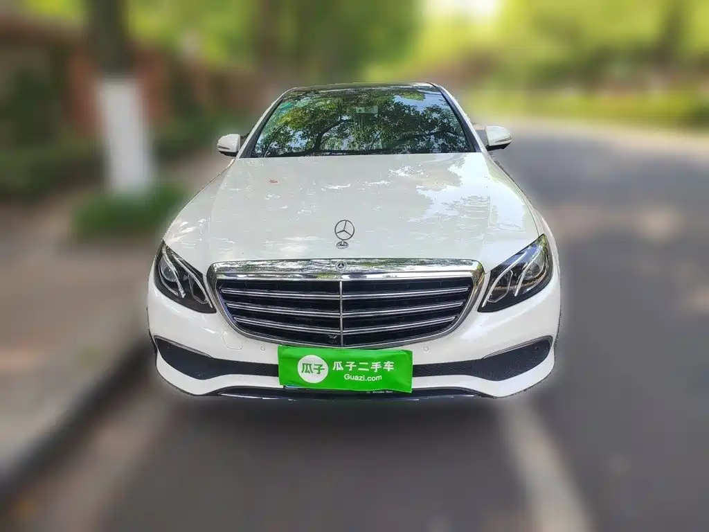 Mercedes-Benz E-Class 2017 — фото 24