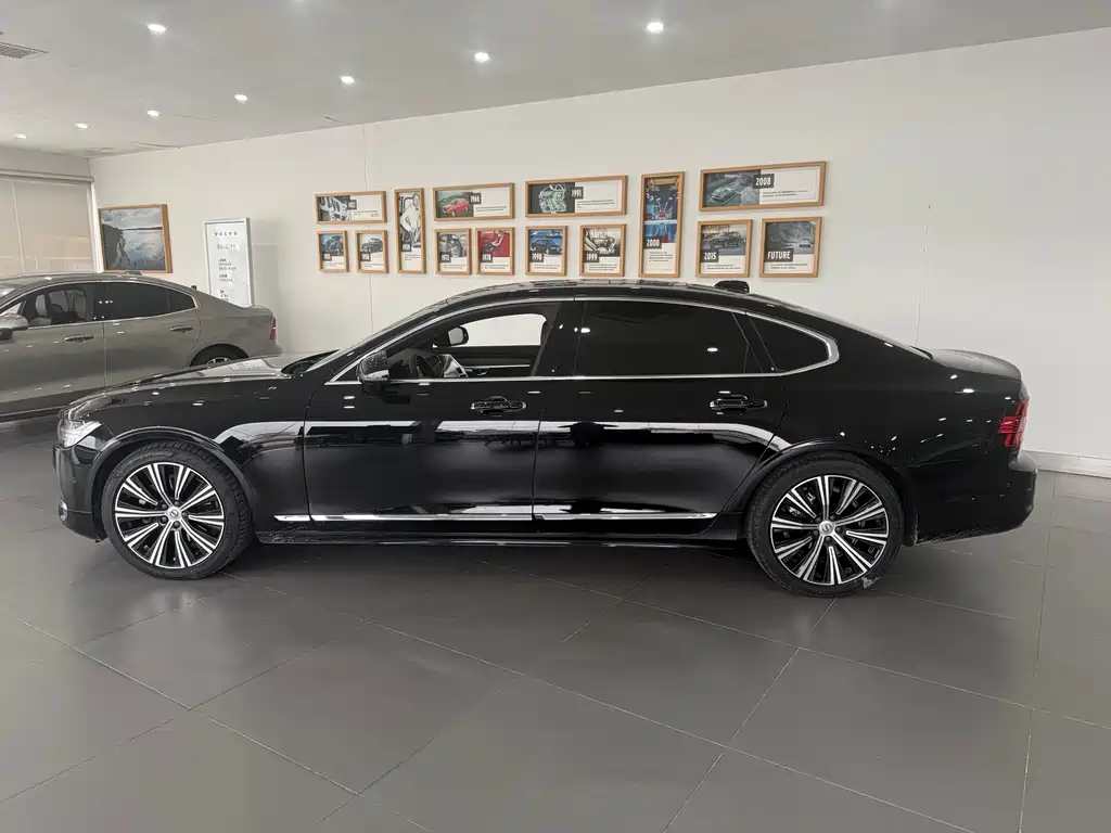 Volvo S90 2022 — фото 4