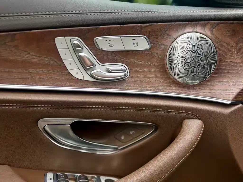 Mercedes-Benz E-Class 2021