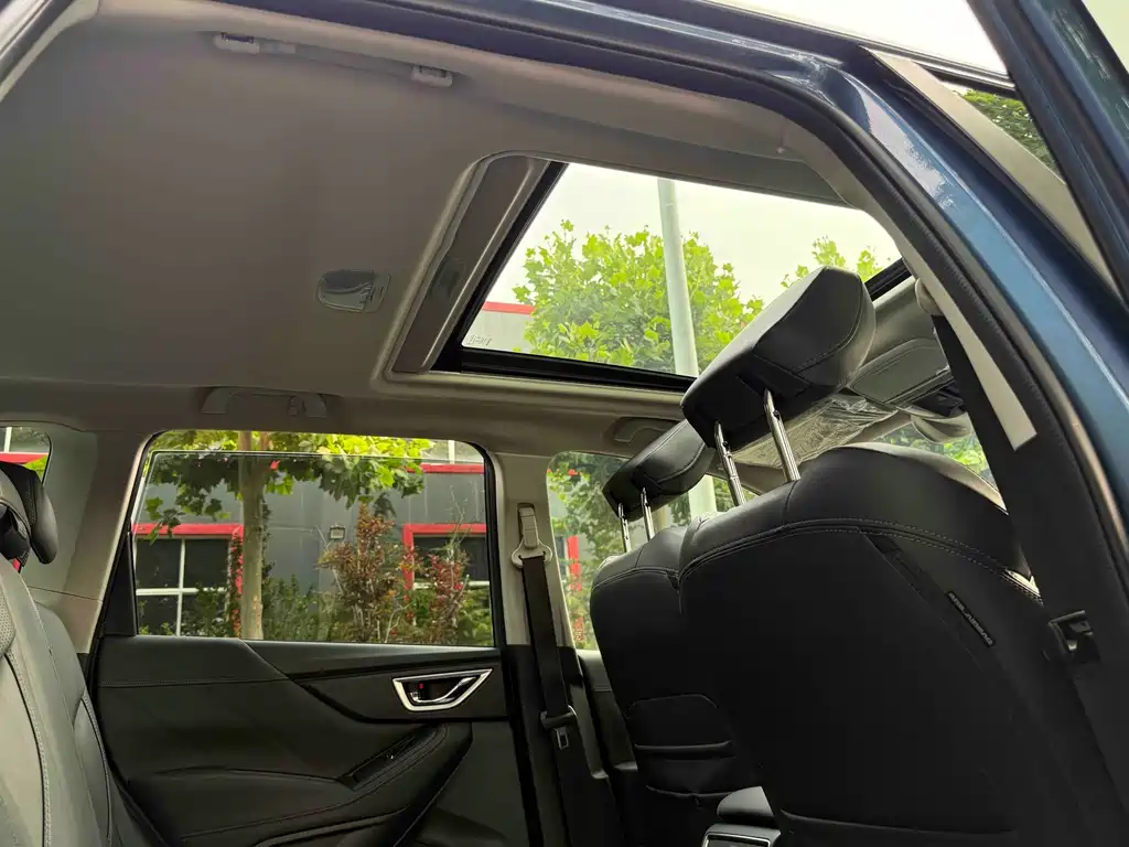 Subaru Forester 2021 — фото 22
