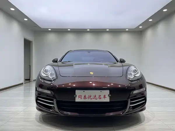 Porsche Panamera 2016
