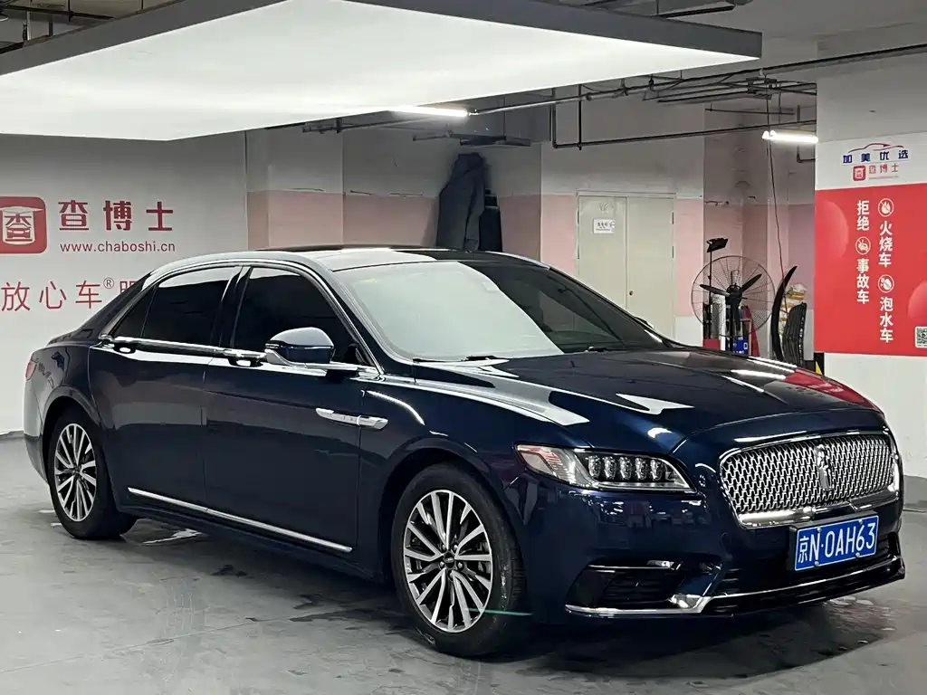Lincoln Continental 2017 — фото 2