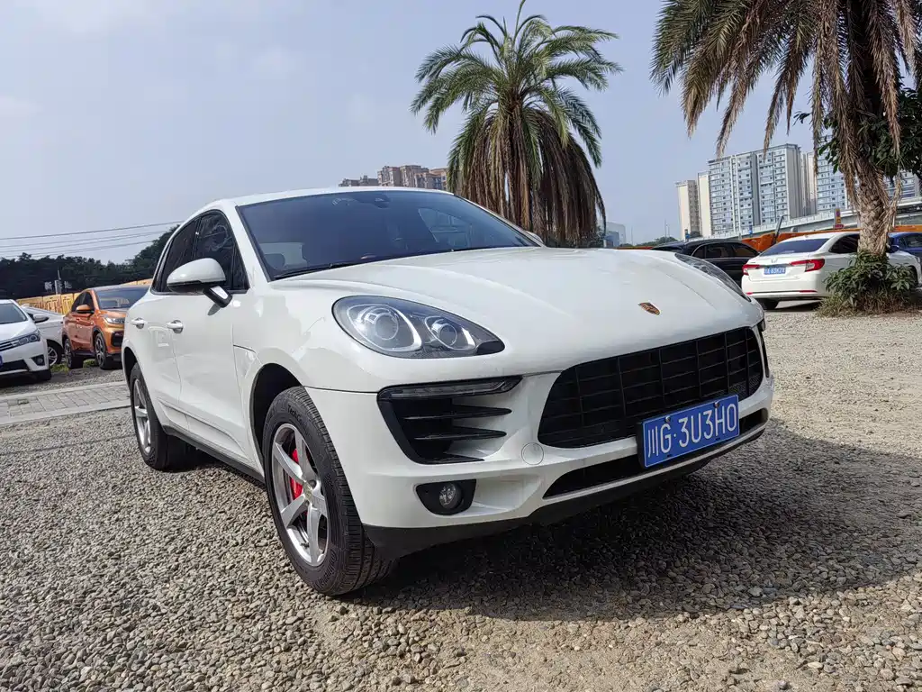 Porsche Macan 2017 — фото 3