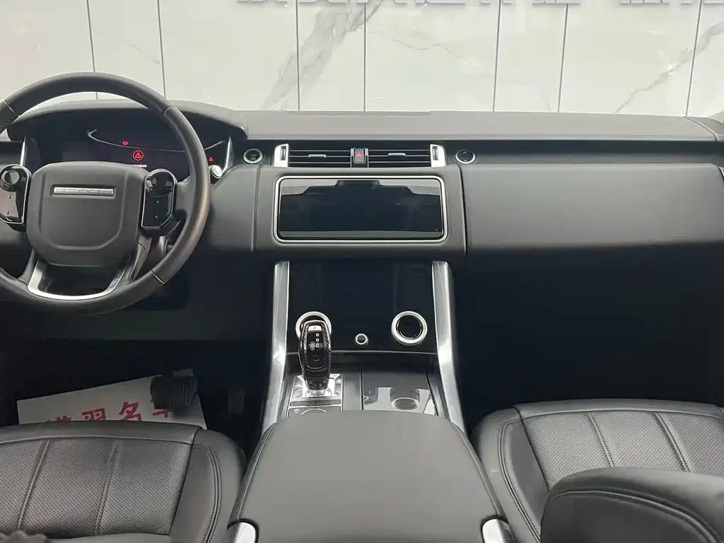 Land Rover Range Rover Sport 2019 — фото 17