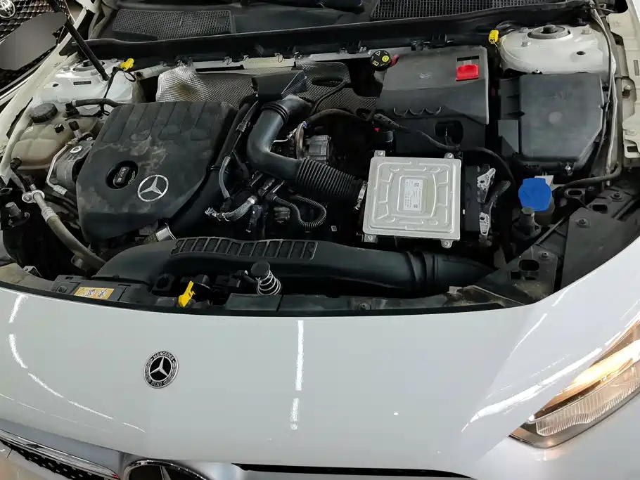 Mercedes-Benz A-Class 2022 — фото 10