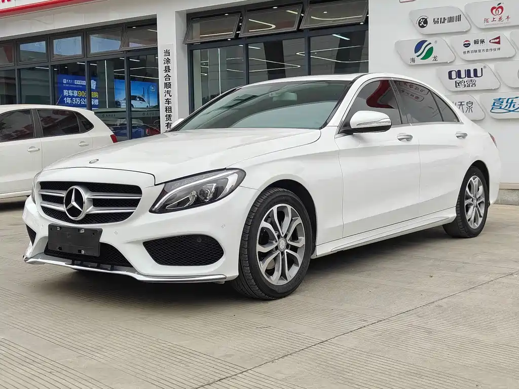 Mercedes-Benz C-Class 2017