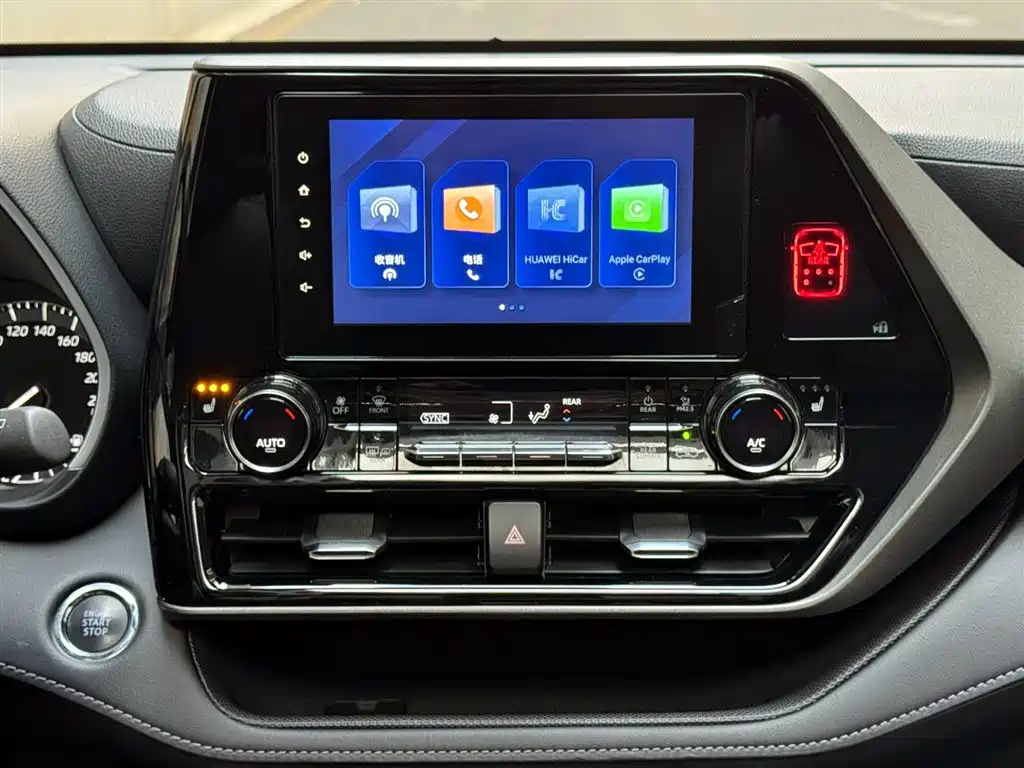 Toyota Highlander 2024 — фото 14