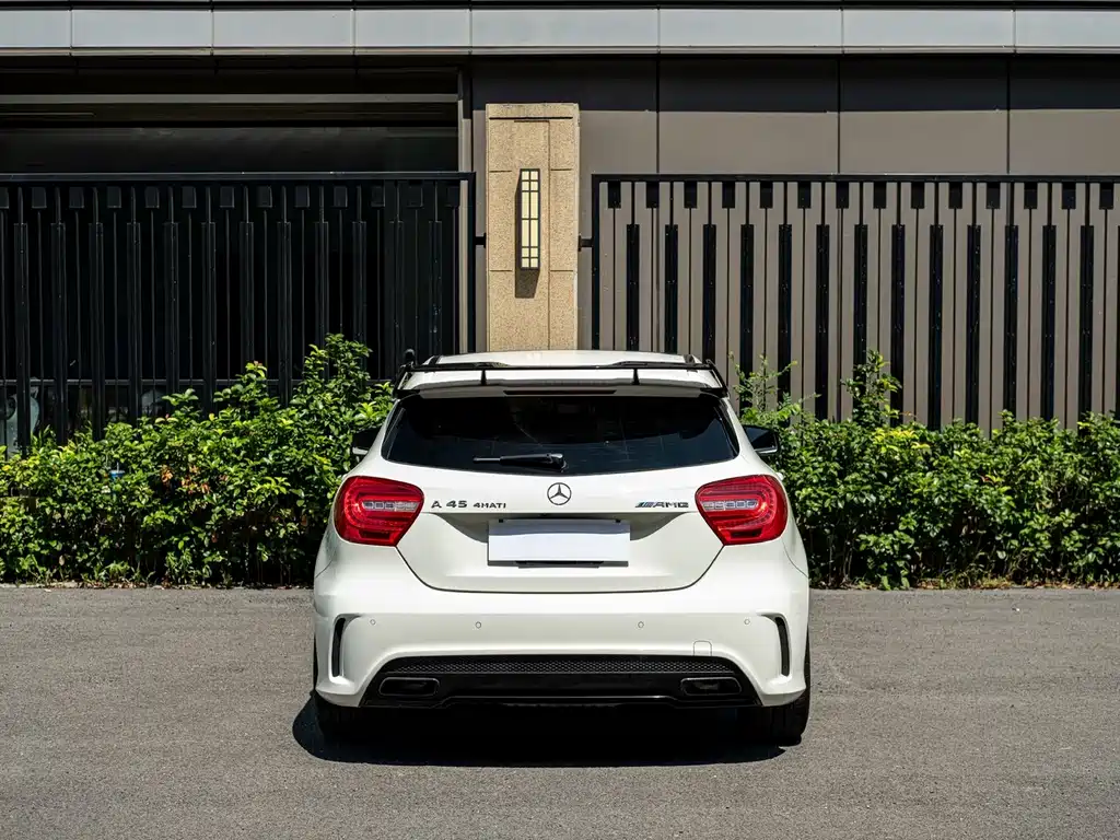 Mercedes-Benz A-Class AMG 2014 — фото 5