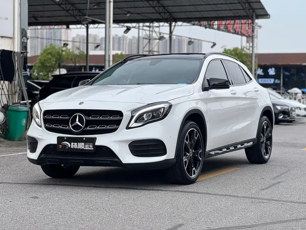 Mercedes-Benz GLA 2019 — фото 1
