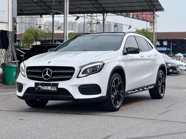 Mercedes-Benz GLA 2019
