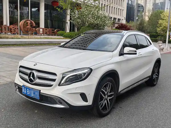 Mercedes-Benz GLA 2017