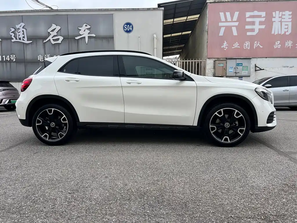 Mercedes-Benz GLA 2019 — фото 8