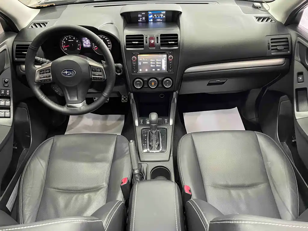 Subaru Forester 2014 — фото 13