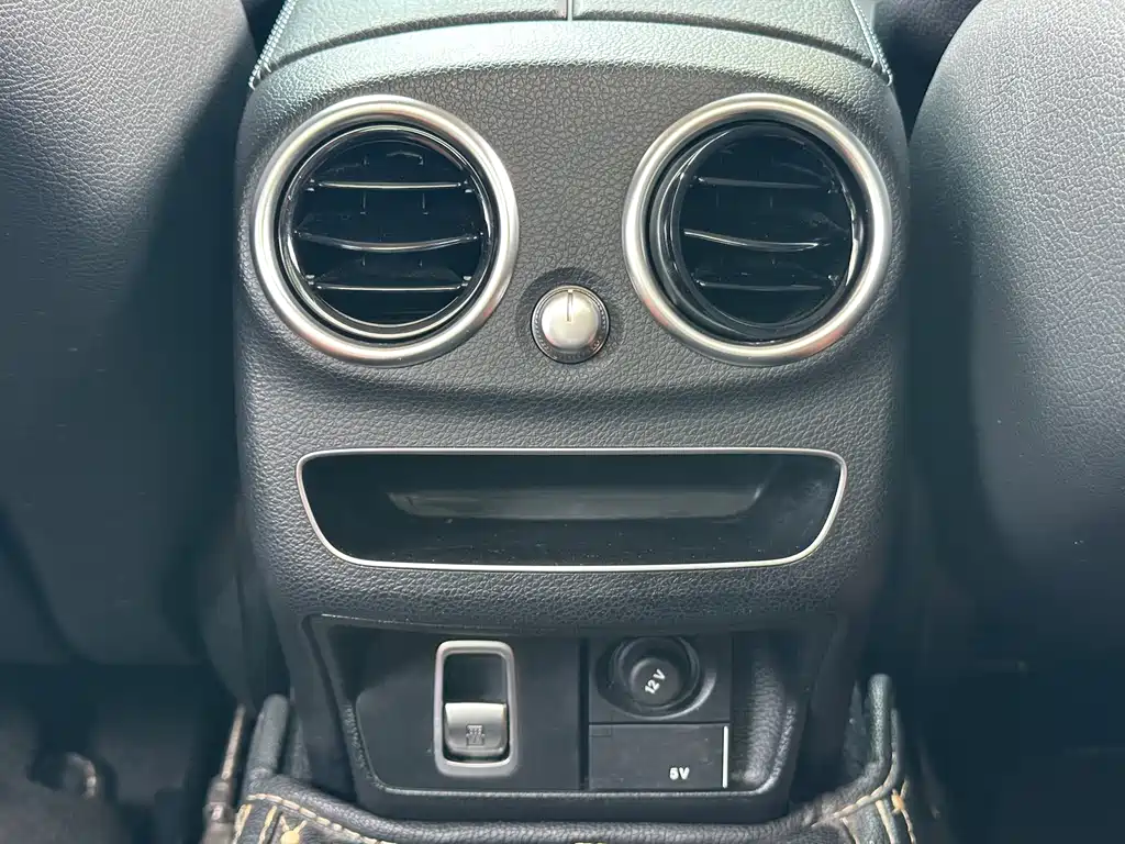 Mercedes-Benz C-Class 2020 — фото 27