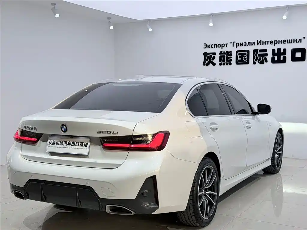 BMW 3 Series 2022