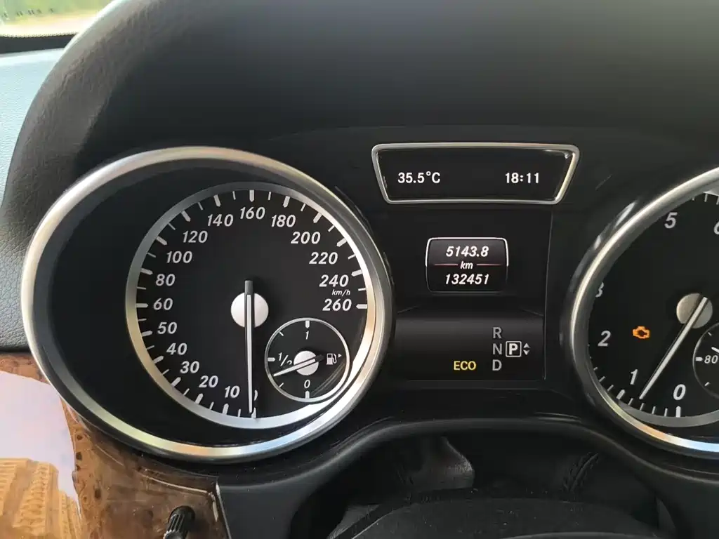 Mercedes-Benz M-Class 2014 — фото 14