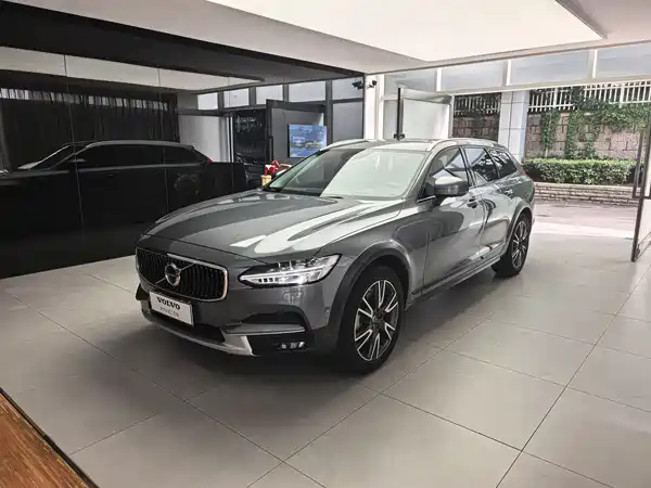 Volvo V90 2018