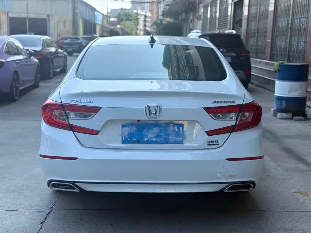 Honda Accord 2021 — фото 4
