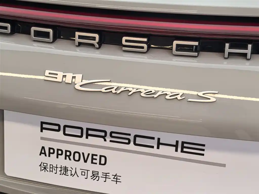 Porsche 911 — фото 19