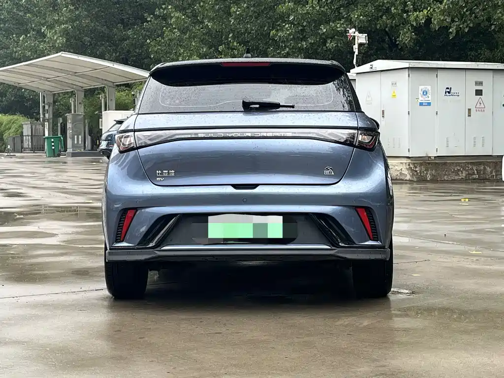 BYD Dolphin 2023 — фото 10