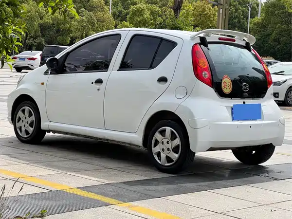 BYD F0 2015