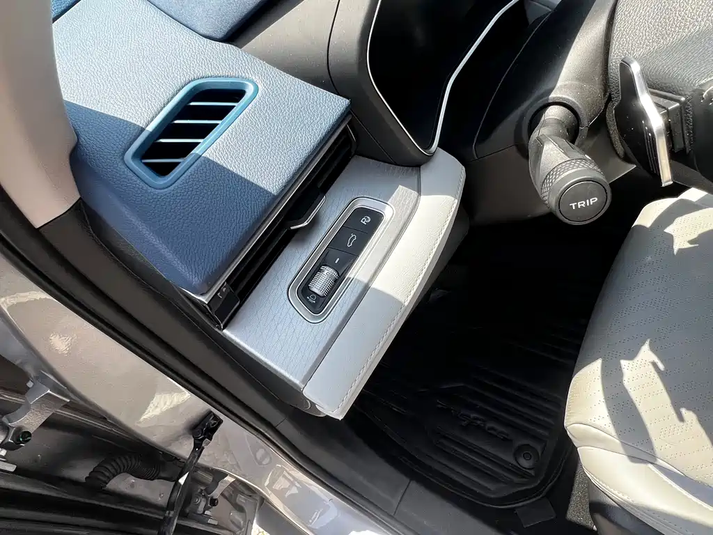 Geely Xingrui 2022 — фото 19