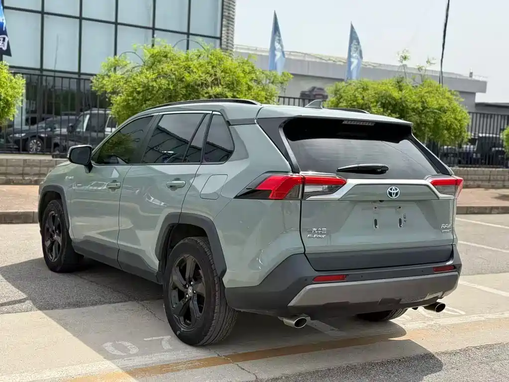 Toyota RAV4 2019