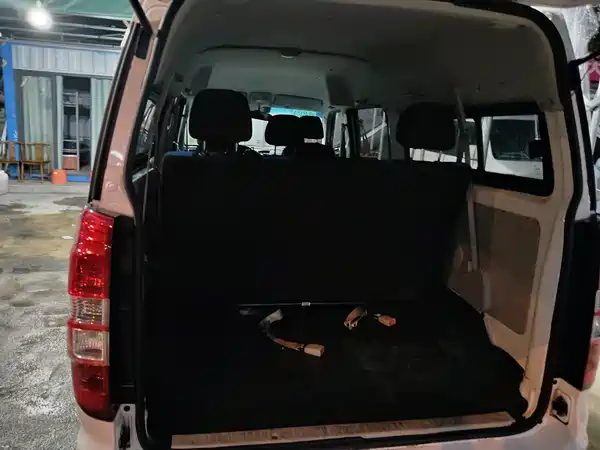 Jinbei New Hiace EV 2023