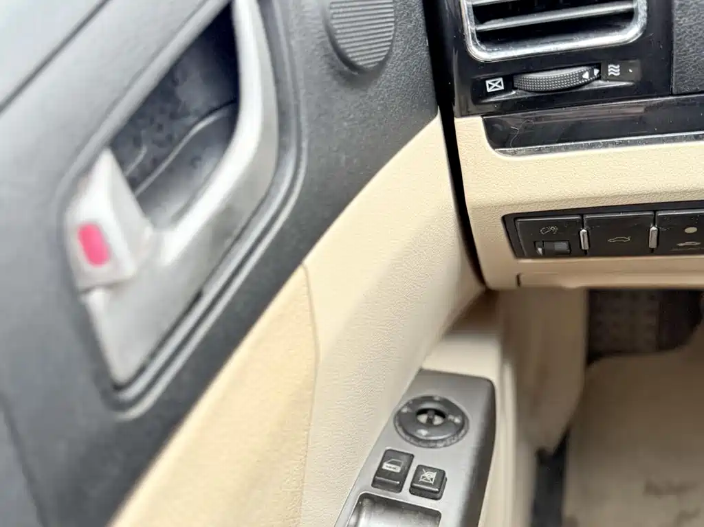 Geely Emgrand Classic 2013 — фото 14