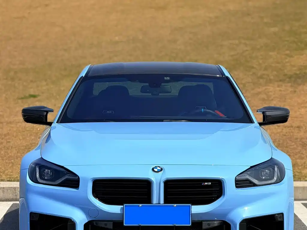 BMW M2 2023 — фото 2