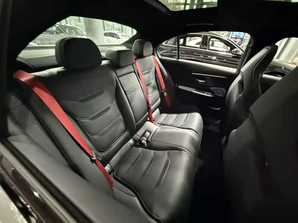 Mercedes-Benz C-Class AMG New Energy — фото 8