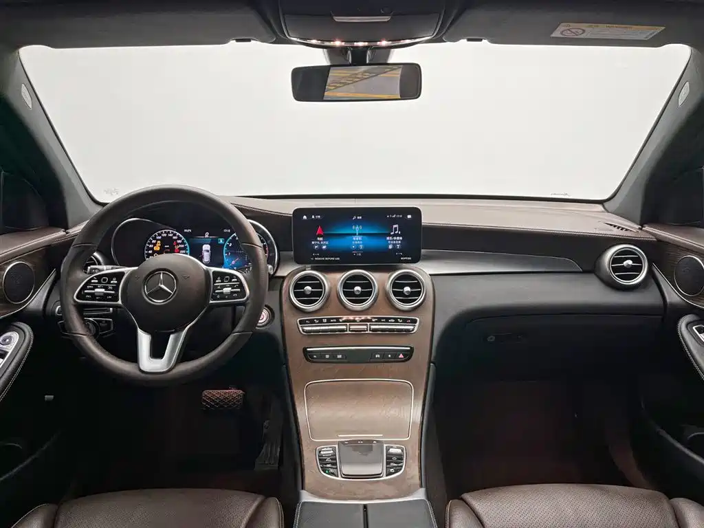 Mercedes-Benz GLC 2023 — фото 23