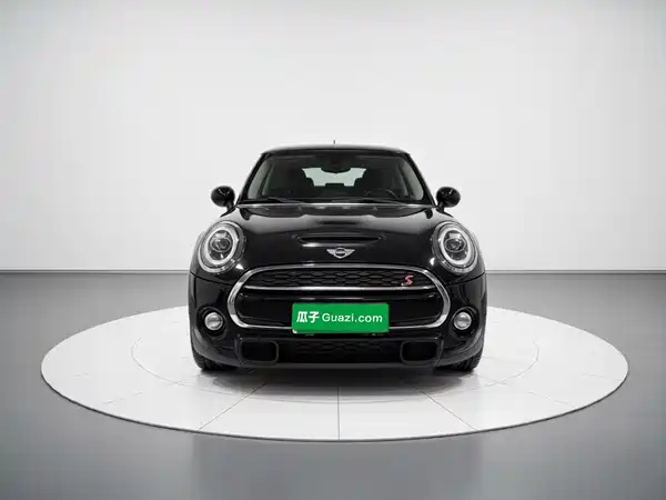 MINI 2019