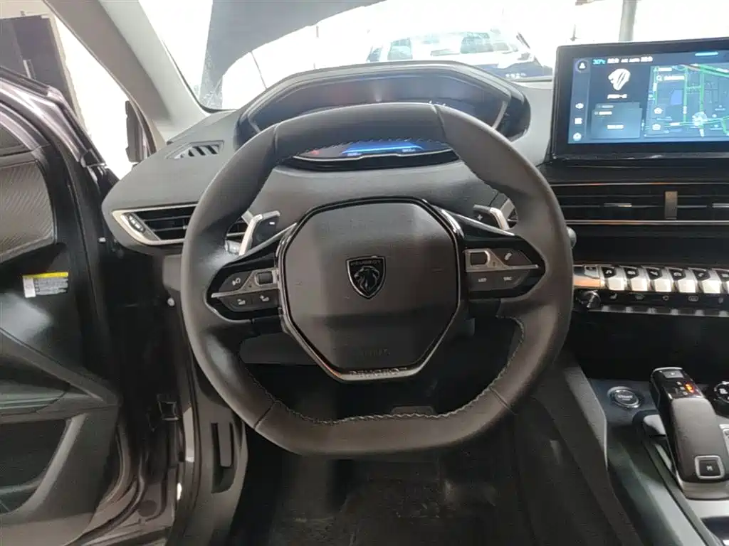 Peugeot 4008 2024 — фото 11