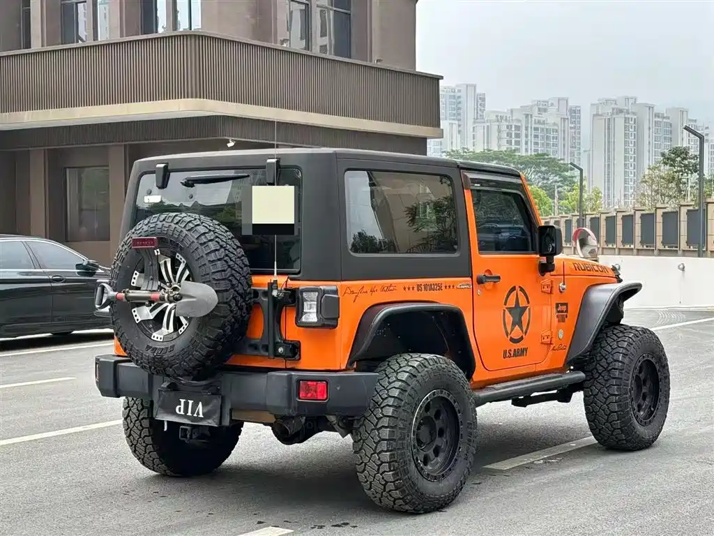 Jeep Wrangler 2013 — фото 8