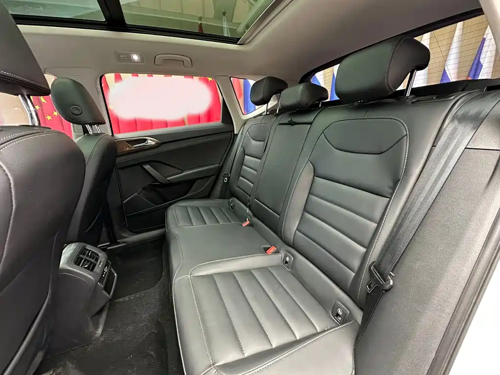 Volkswagen Tharu 2021 — фото 17