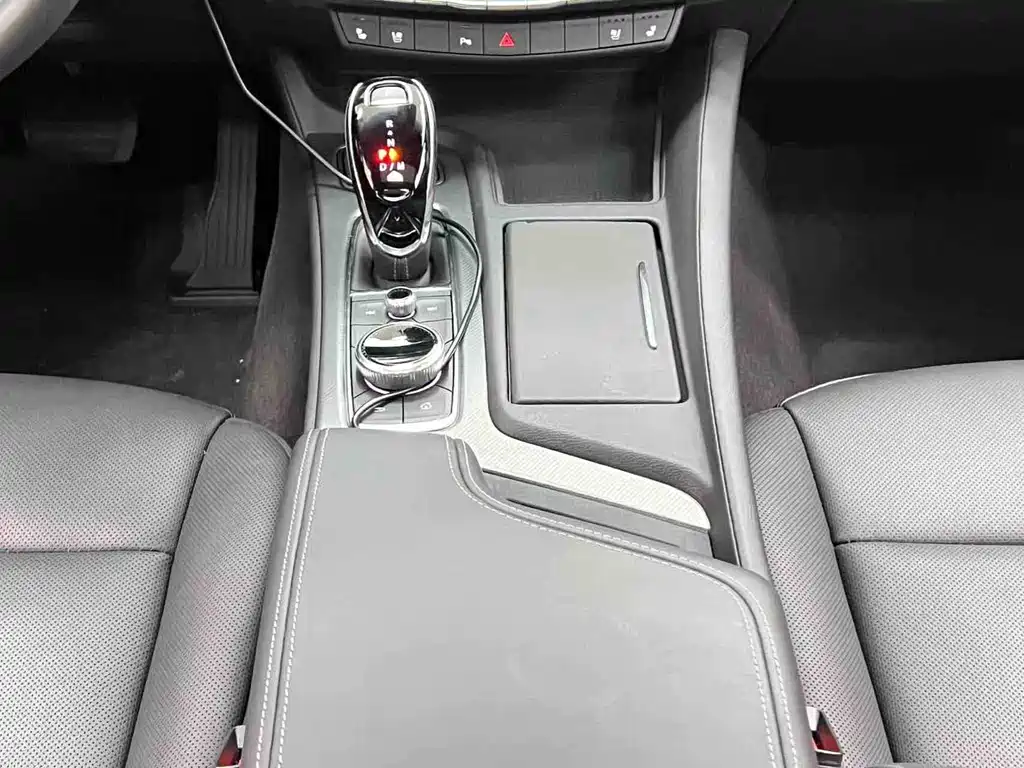 Cadillac CT5 2023 — фото 18